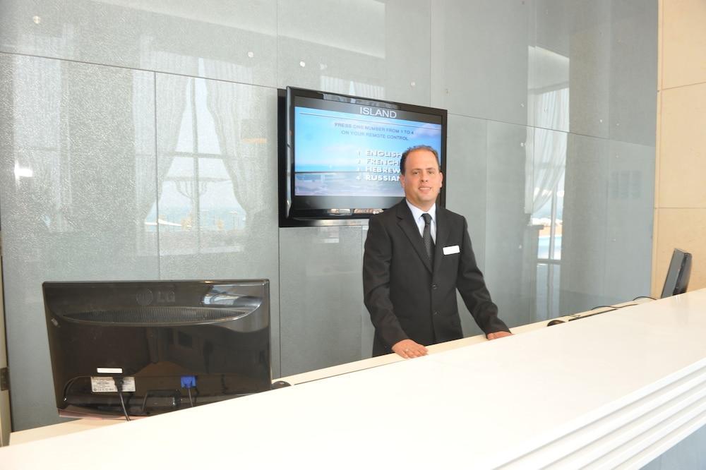 Island Luxurious Suites Hotel And Spa Netanja Exterior foto