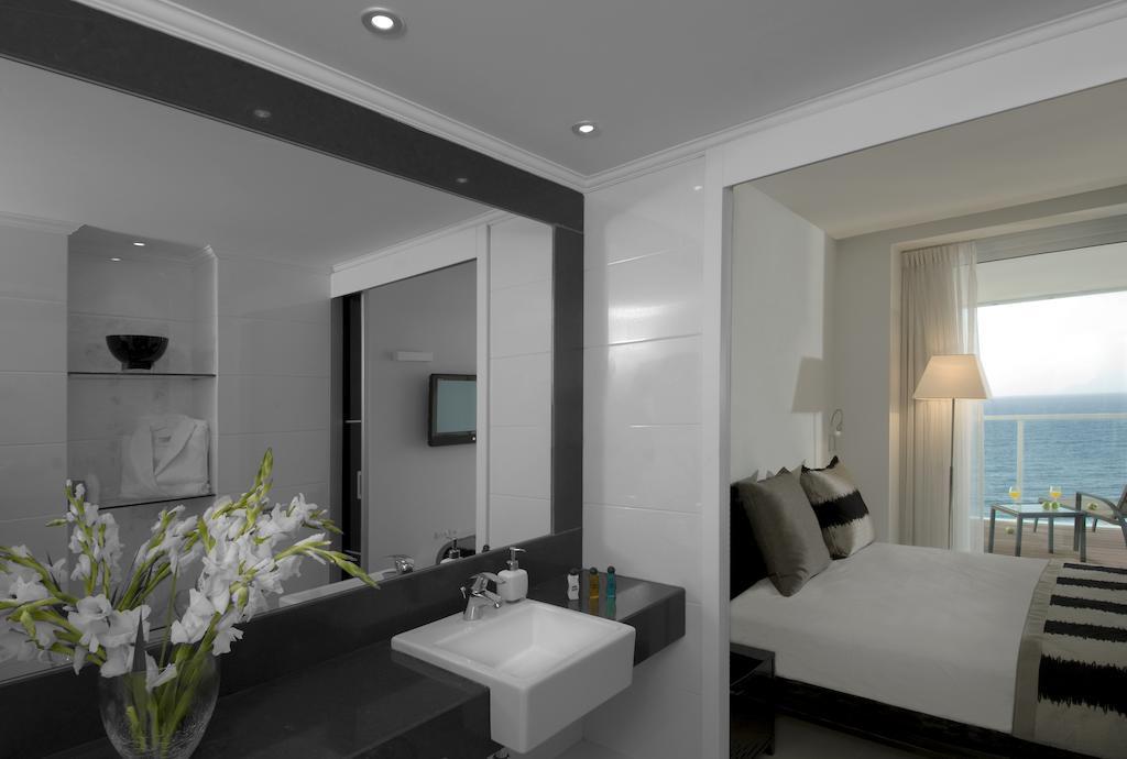 Island Luxurious Suites Hotel And Spa Netanja Zimmer foto